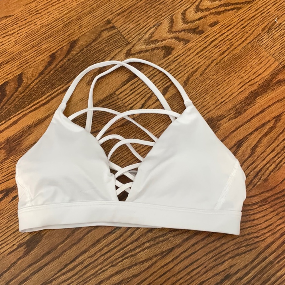 VS Sport criss cross sports bra size xs
